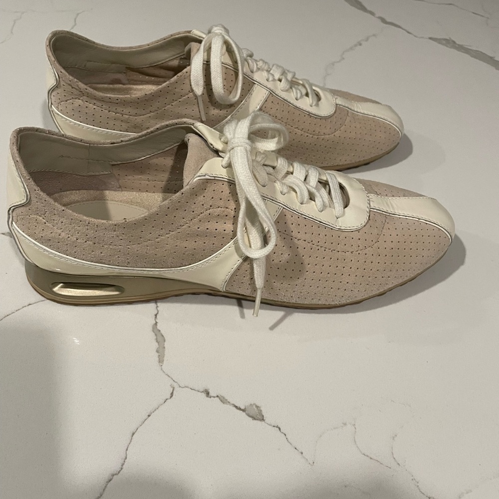 Ladies shoes, new, Cole Haan